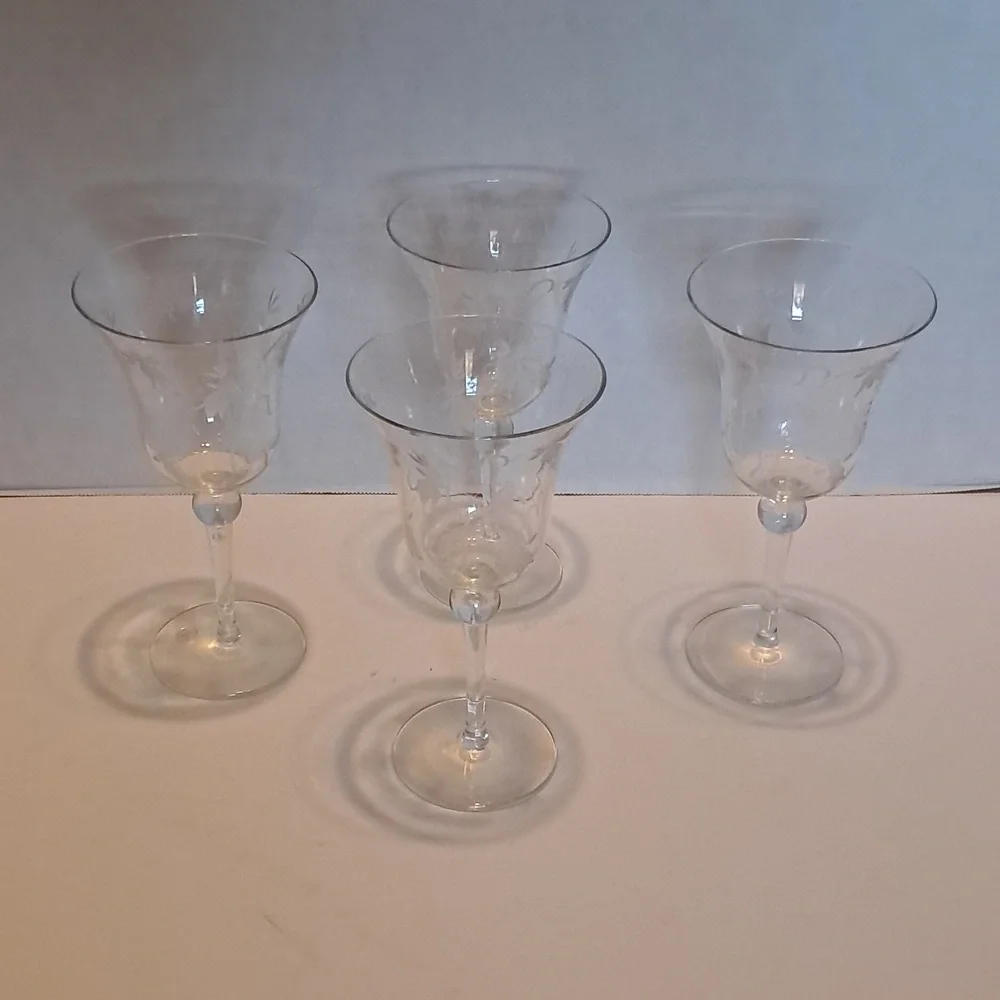 Floral Leaf Pattern Etched Crystal Hand Blown Romania Crystal Wine Glasses Set